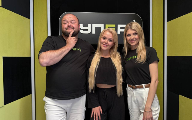 Настя Кравченко в эфире «Супер FM»